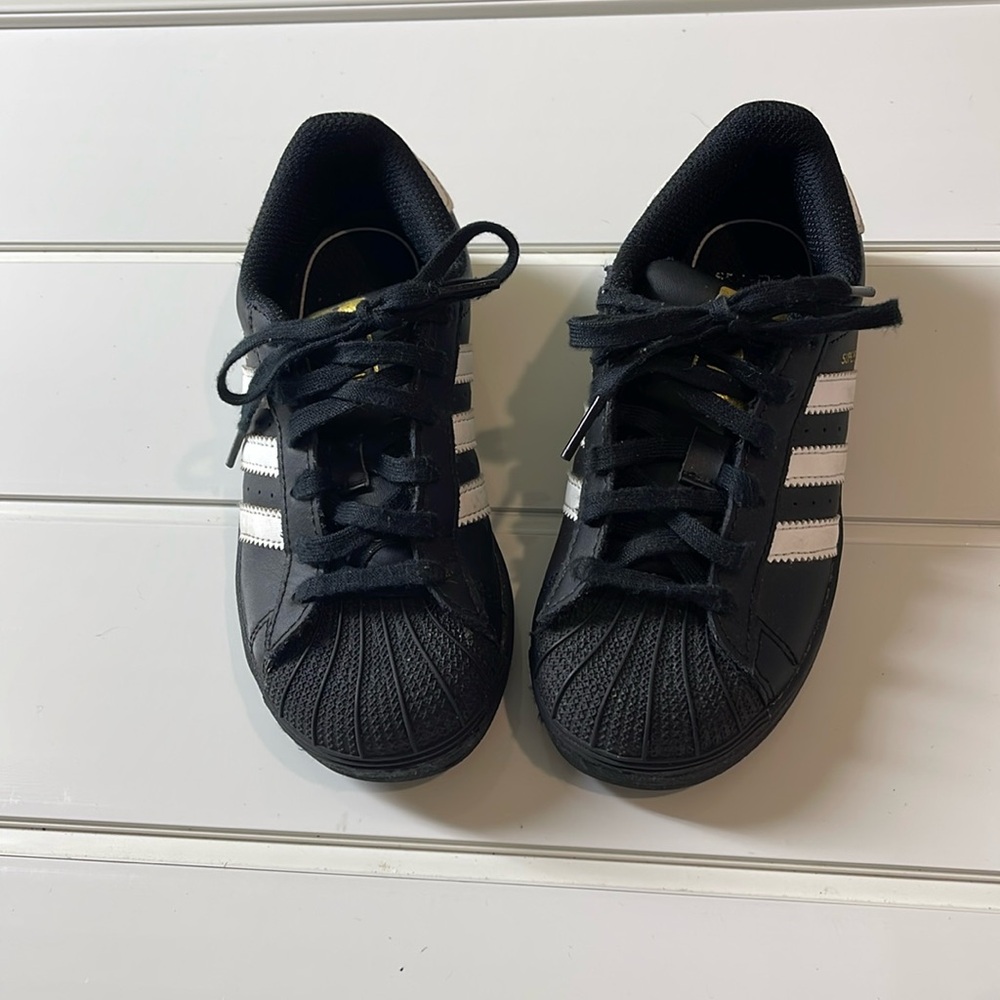 Adidas Superstar